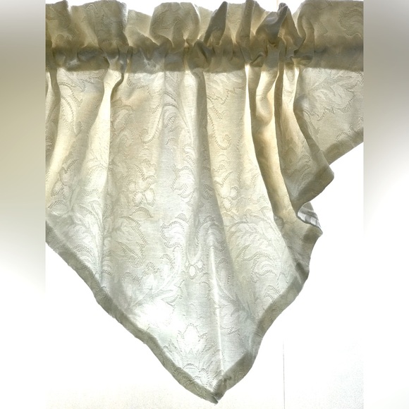 Set of 2 Damask Semi-blackout Curtain Panels + 2 Valances + 2 Draw Bands - Picture 3 of 6